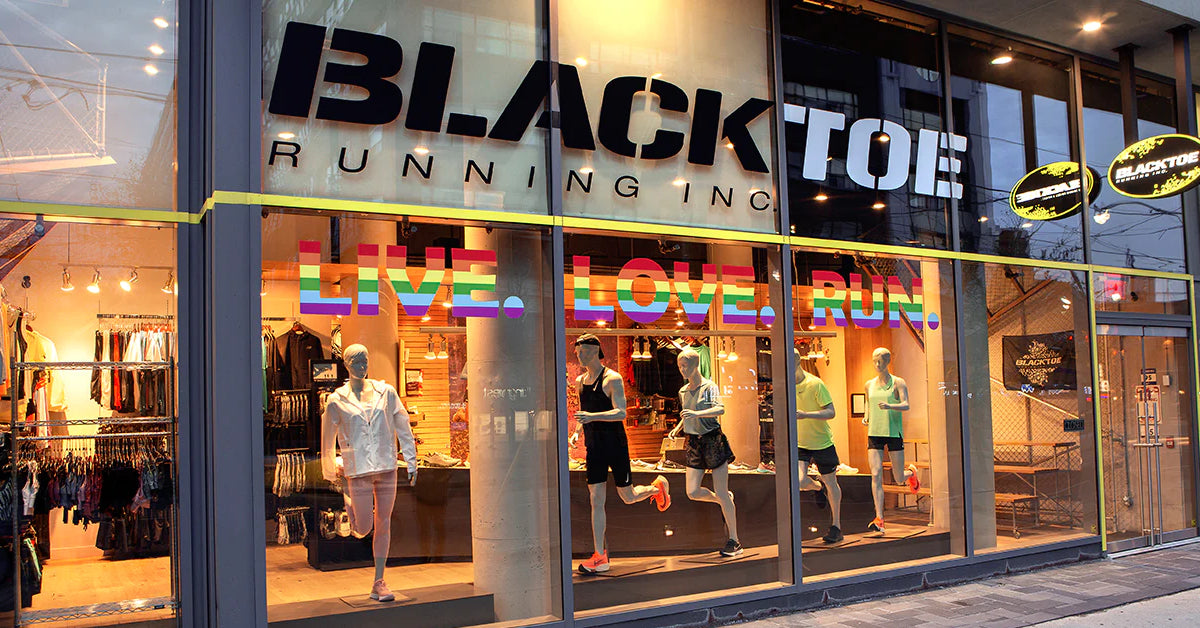Nike Women's AeroSwift Tight Shorts – BlackToe Running Inc.