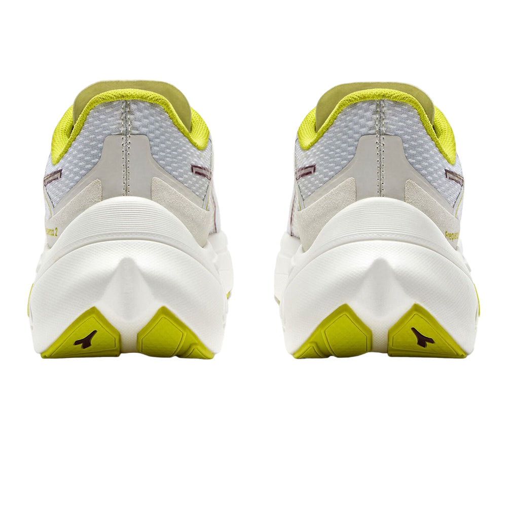 Diadora Women's Frequenza 2 - BlackToe Running