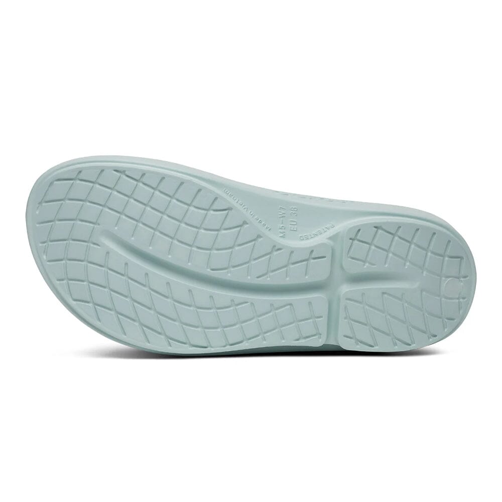 Oofos Ooahh Slide Sandal - BlackToe Running#colour_mist