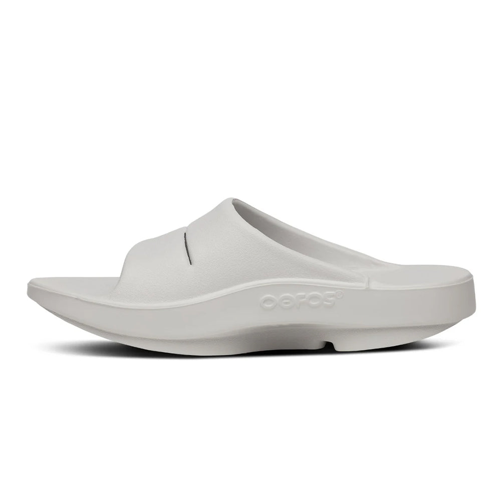 Oofos Ooahh Slide Sandal - BlackToe Running#colour_moonstone