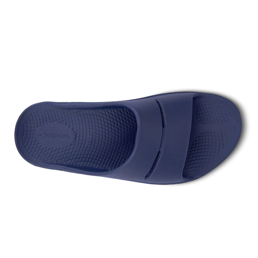 Oofos Ooahh Slide Sandal - BlackToe Running