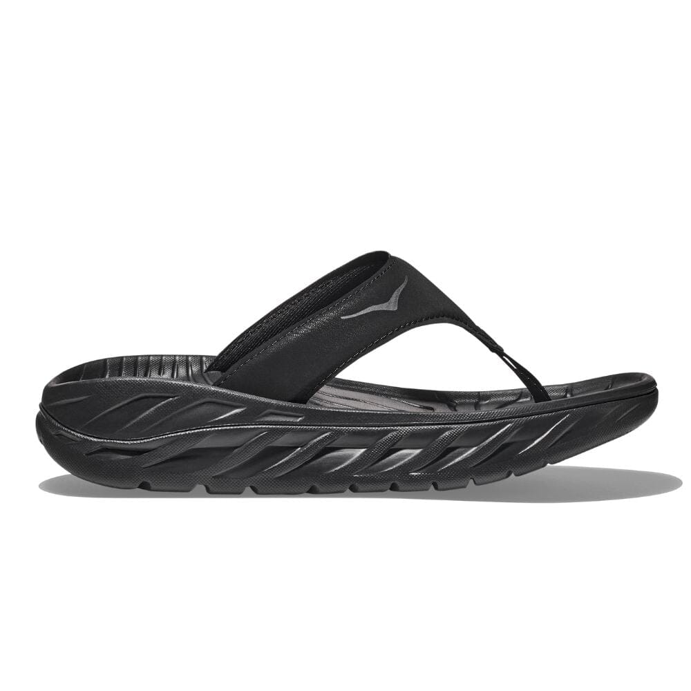 Hoka Women's Ora Recovery Flip - BlackToe Running#colour_black-dark-gull-gray