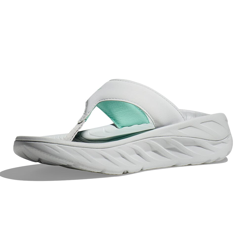 Hoka Women's Ora Recovery Flip - BlackToe Running#colour_cosmic-grey-seafoam