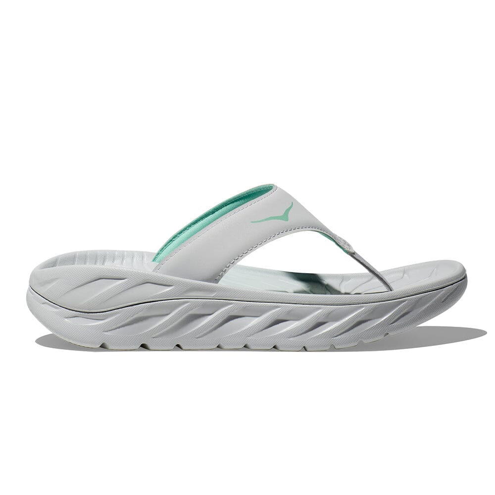 Hoka Women's Ora Recovery Flip - BlackToe Running