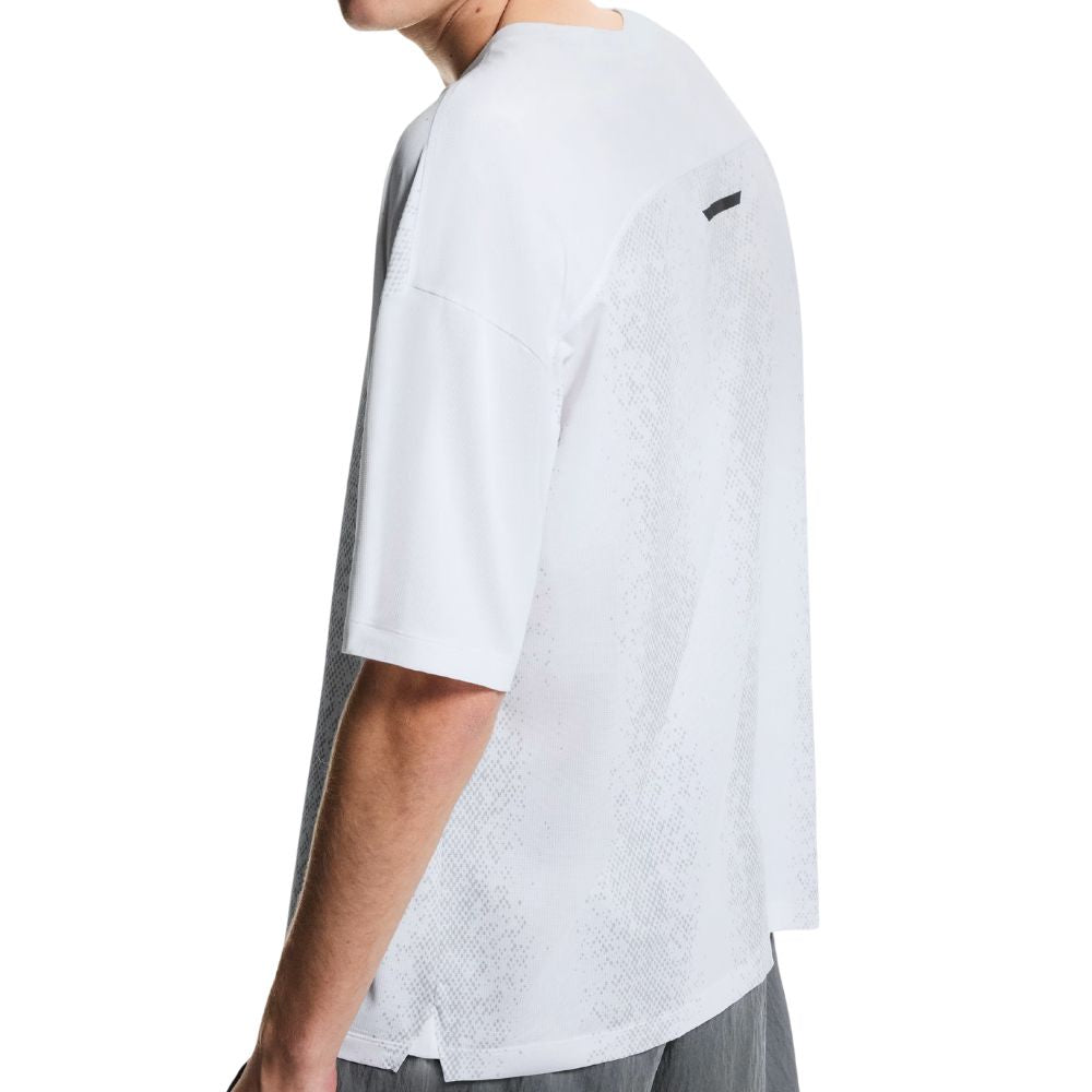 On Men's Performance Volt-Tee  - BlackToe Running