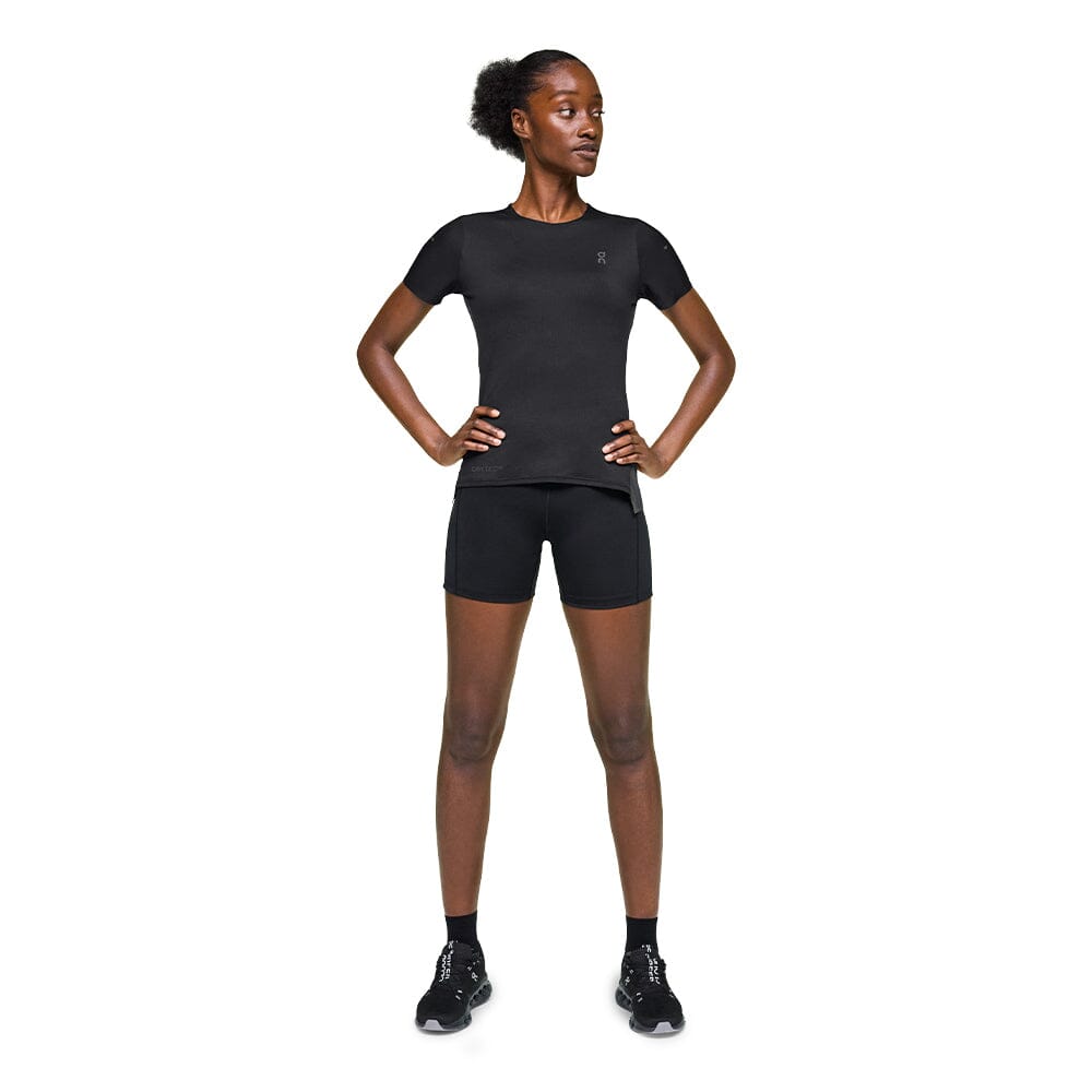 On Women's Performance Tee - BlackTore Running#colour_black-eclipse