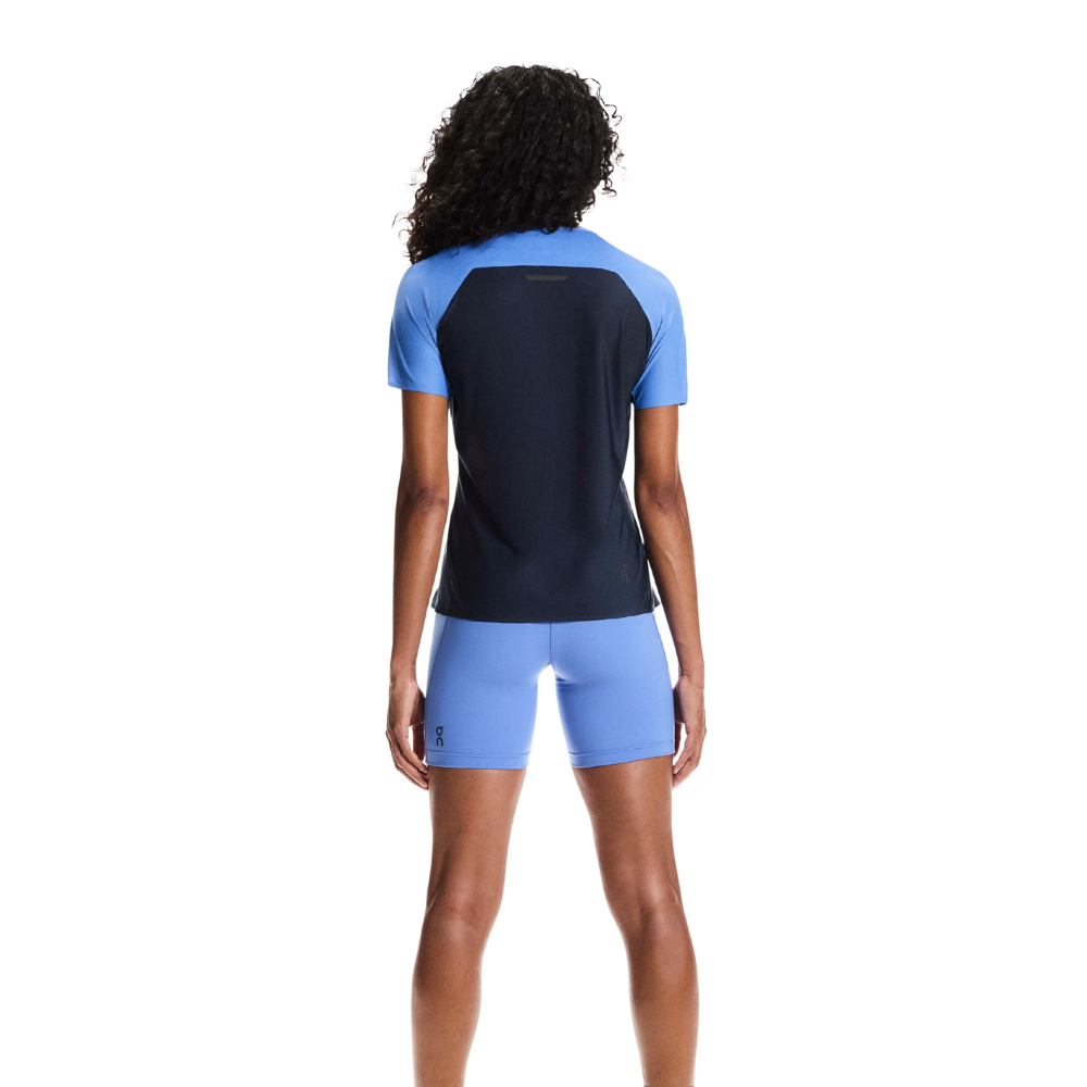 On Women's Performance Tee - BlackTore Running