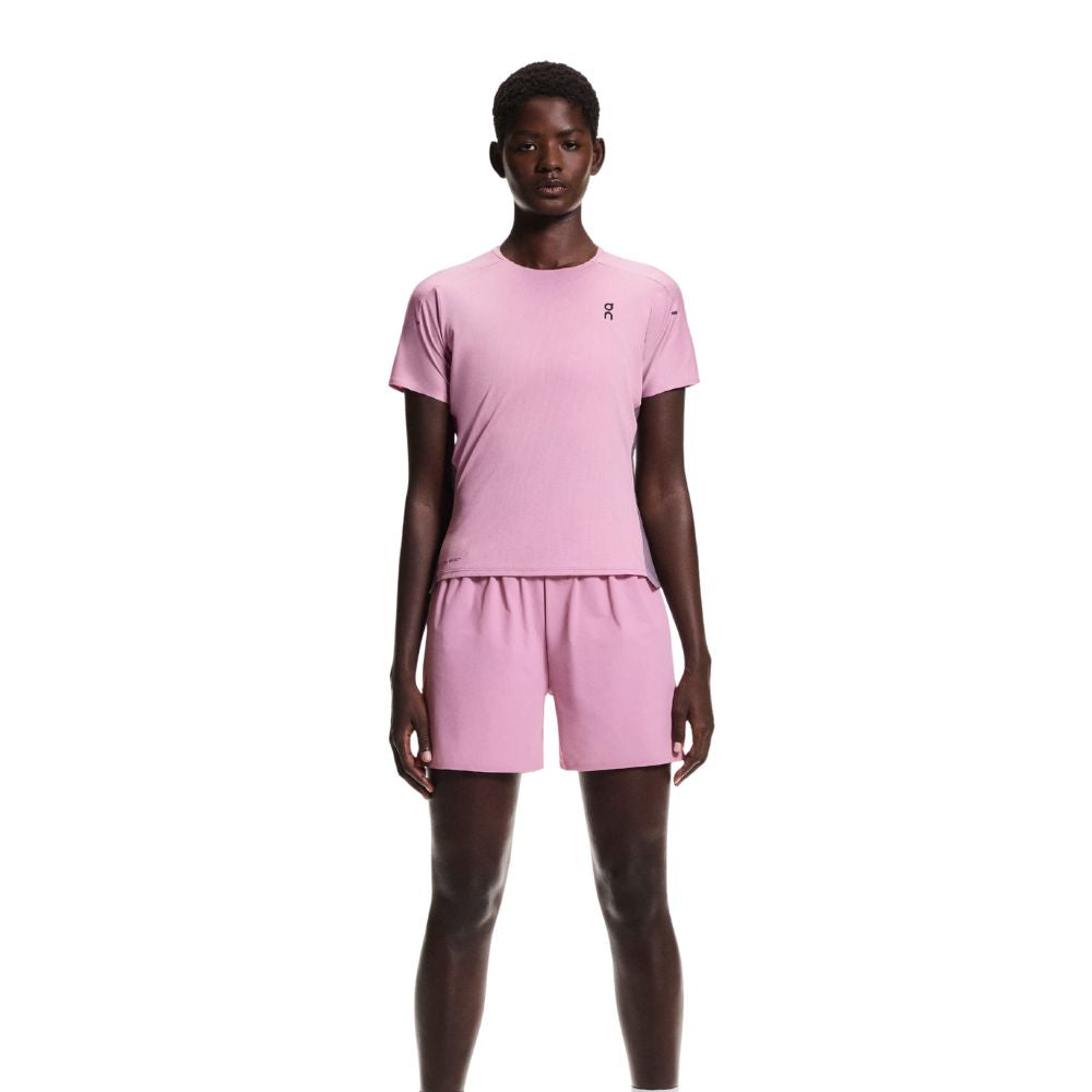 On Women's Performance Tee - BlackTore Running#colour_sakura-dewberry