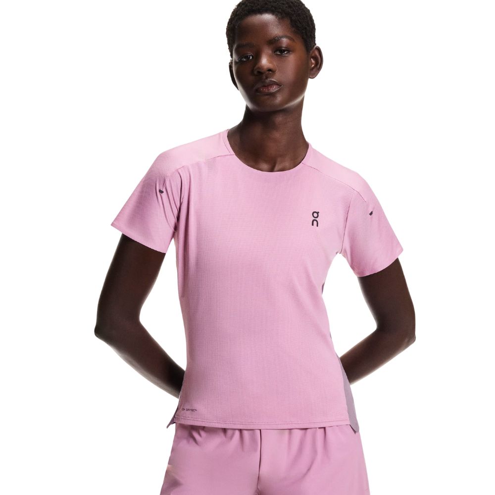 On Women's Performance Tee - BlackTore Running