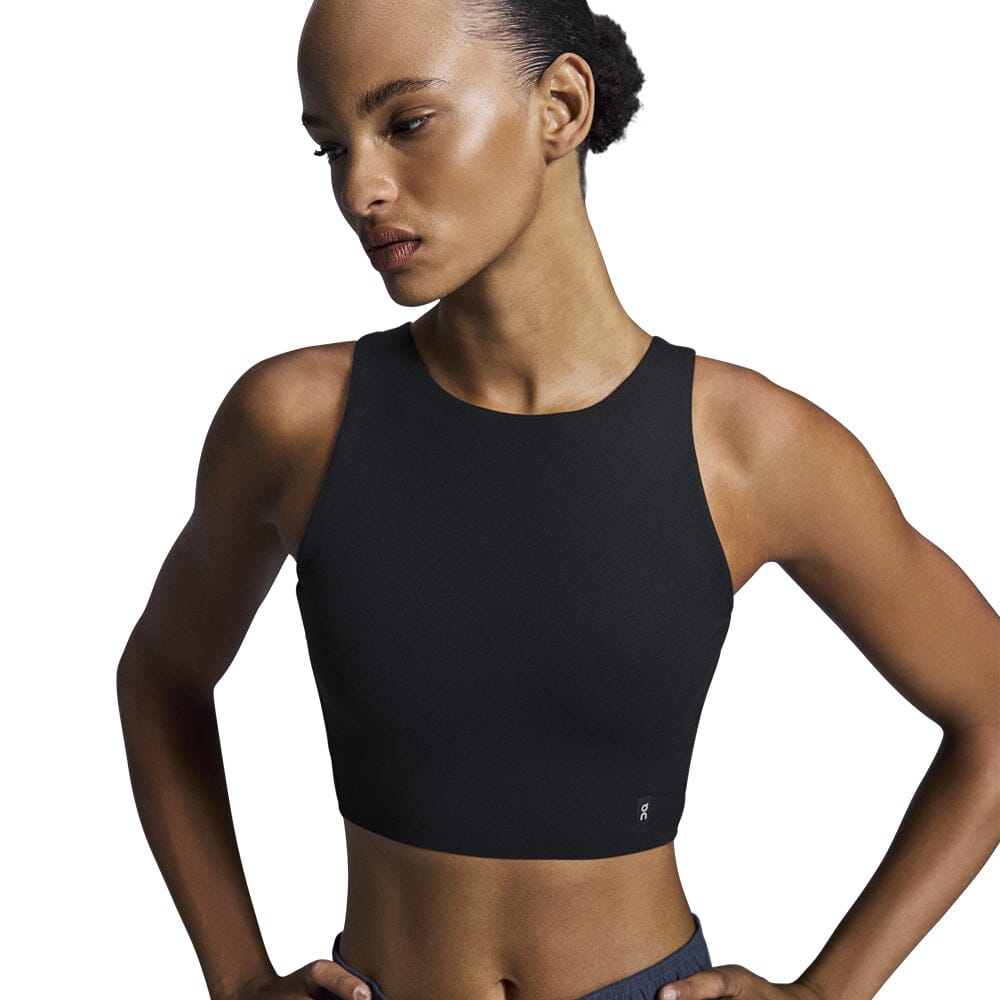 On Women's Core 2-In-1 Crop - BlackToe Running#colour_black