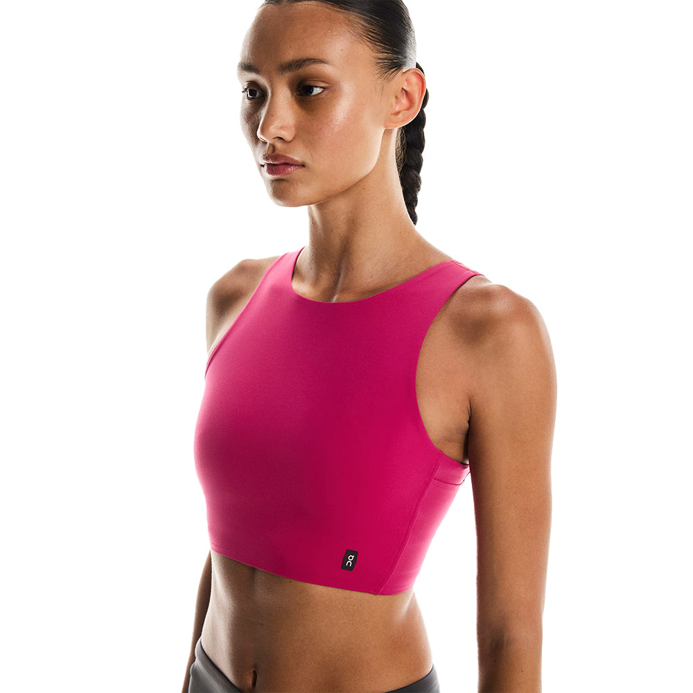 On Women's Core 2-In-1 Crop - BlackToe Running#colour_grenadine