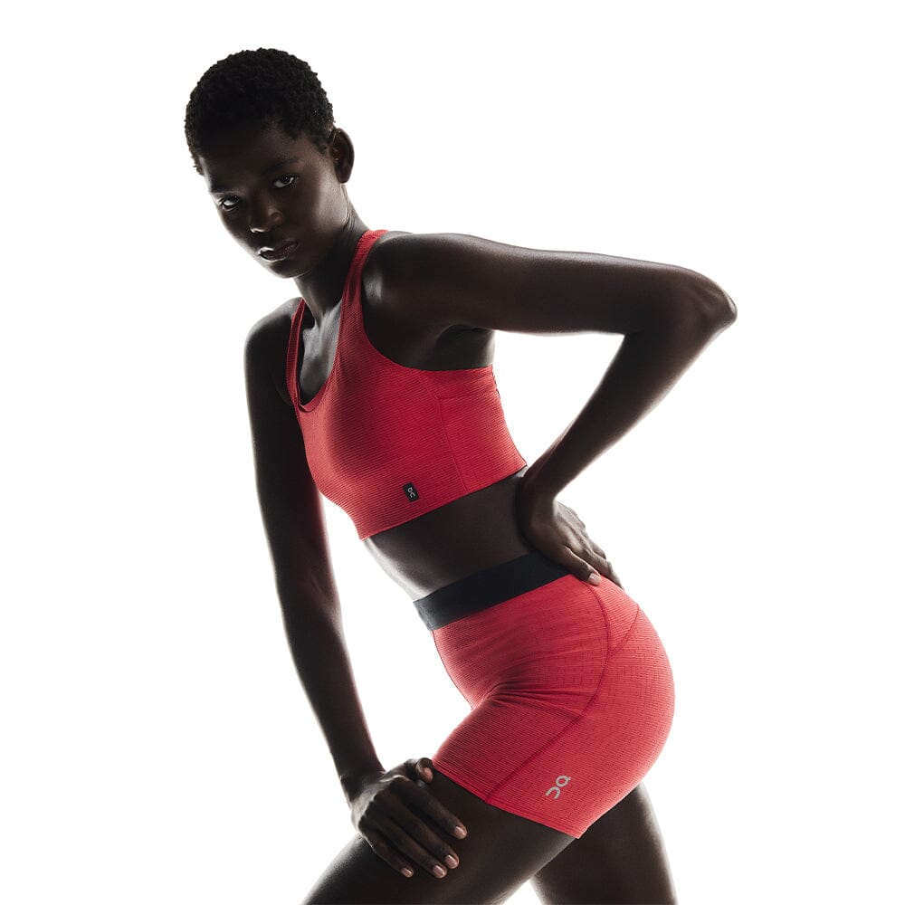 On Women's Pace Pocket Light Support Bra - BlackToe Running#colour_red