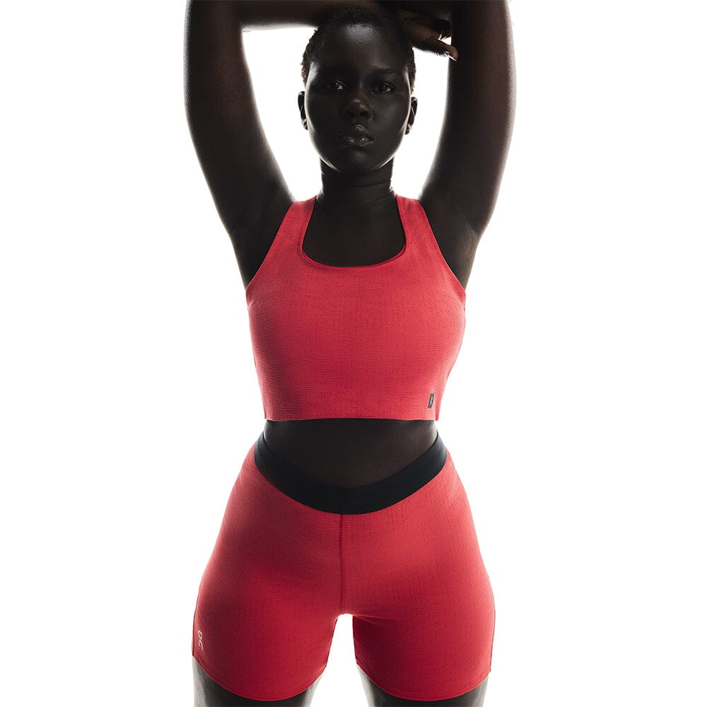 On Women's Pace Pocket Light Support Bra - BlackToe Running#colour_red