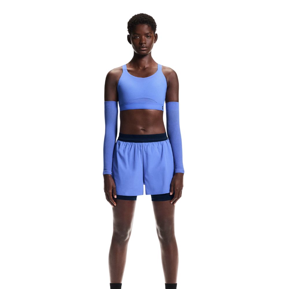 On Women's 3" Performance 2/1 Shorts - BlackToe Running#colour_sailor-navy