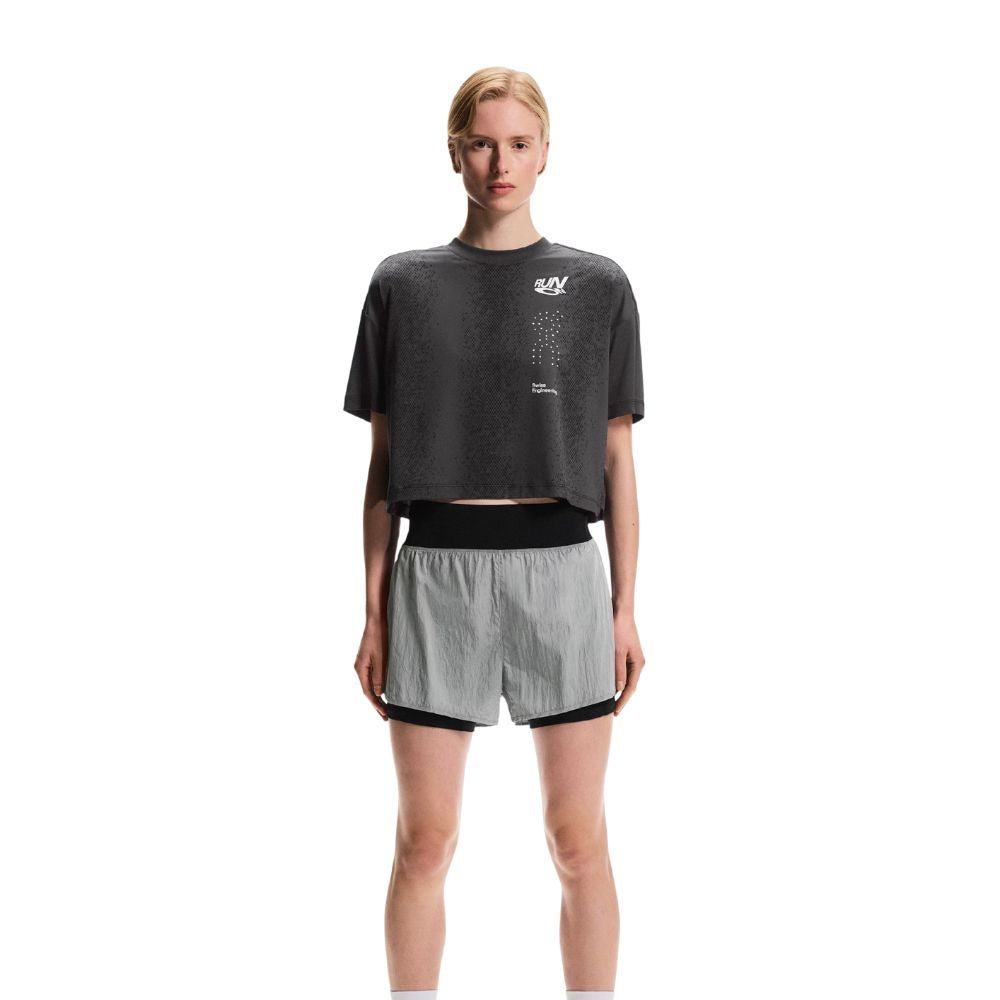 On Women's Performance Volt-Tee  - BlackToe Running