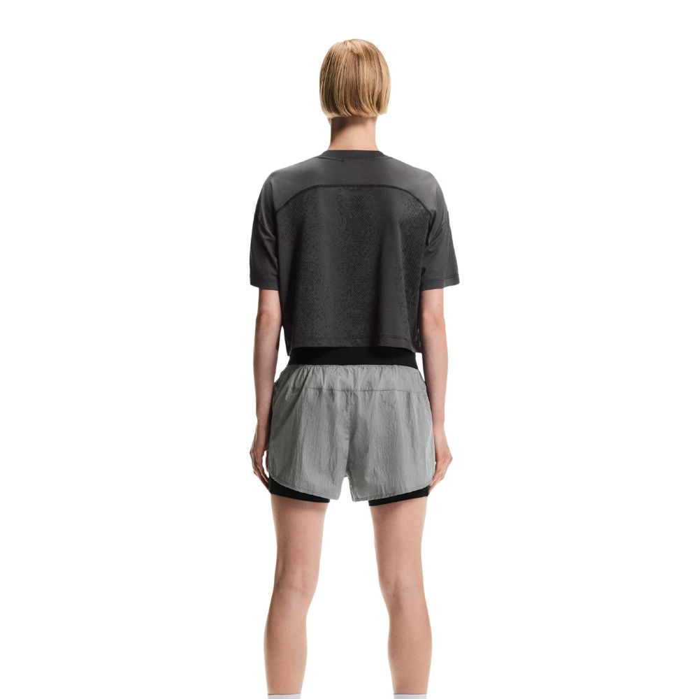 On Women's Performance Volt-Tee  - BlackToe Running