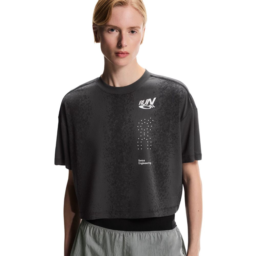 On Women's Performance Volt-Tee  - BlackToe Running