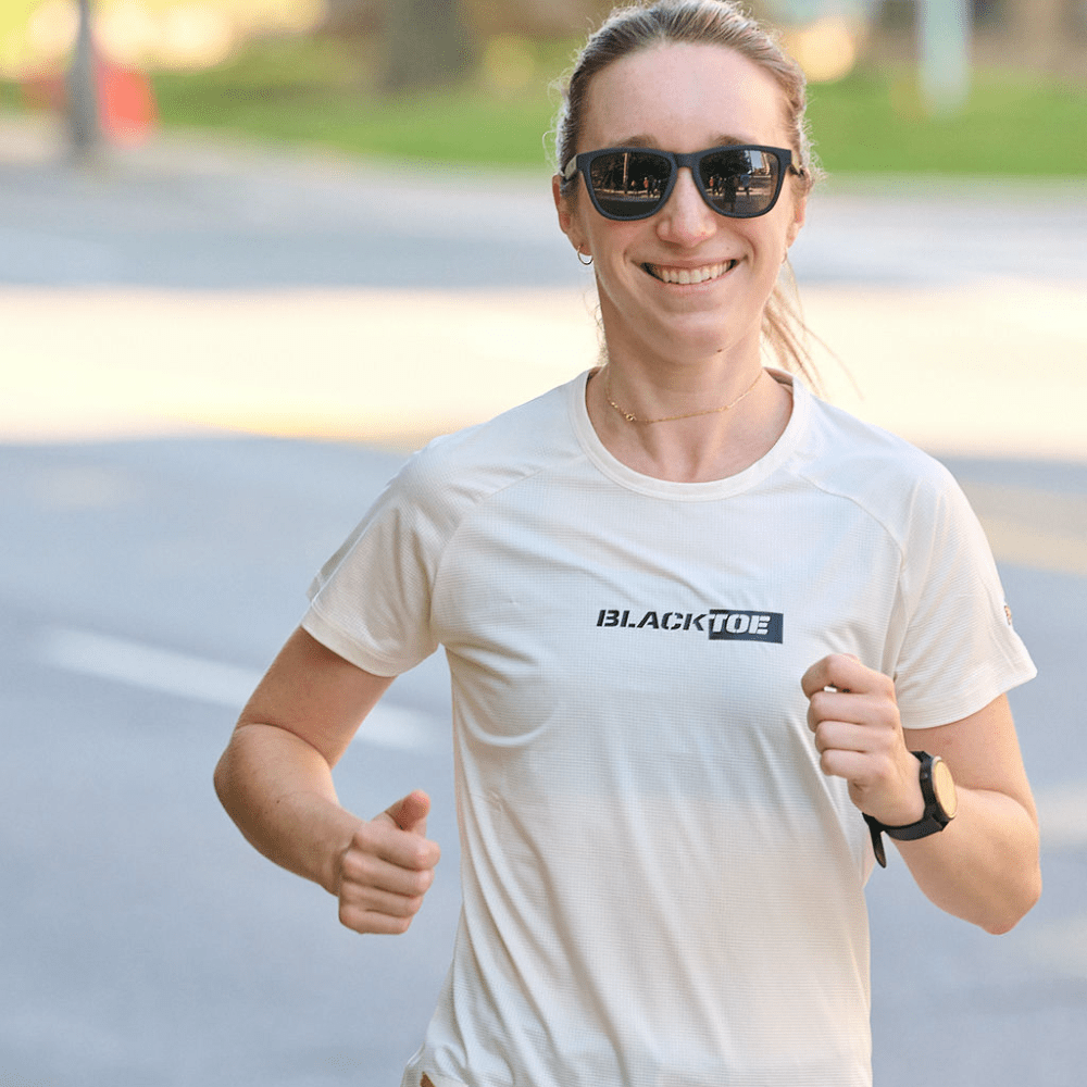 BlackToe Tracksmith Women's Twilight Tee - BlackToe Running#colour_ivory