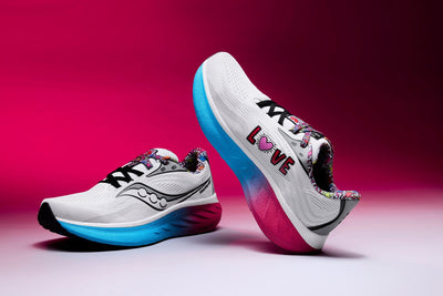 Saucony Women's Ride 18 - Keith Haring Love Capsule Women's Shoes - BlackToe Running - 