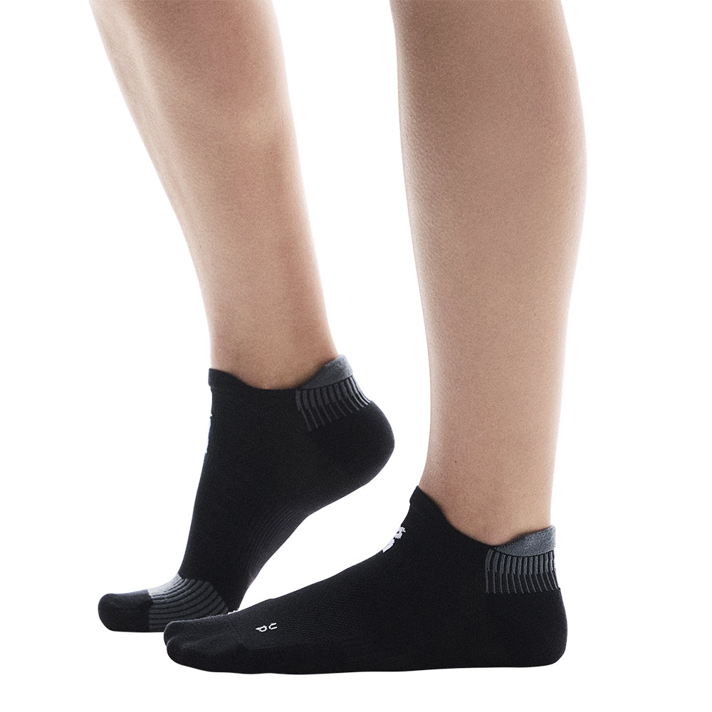 On Performance Run Sock Low - BlackToe Running