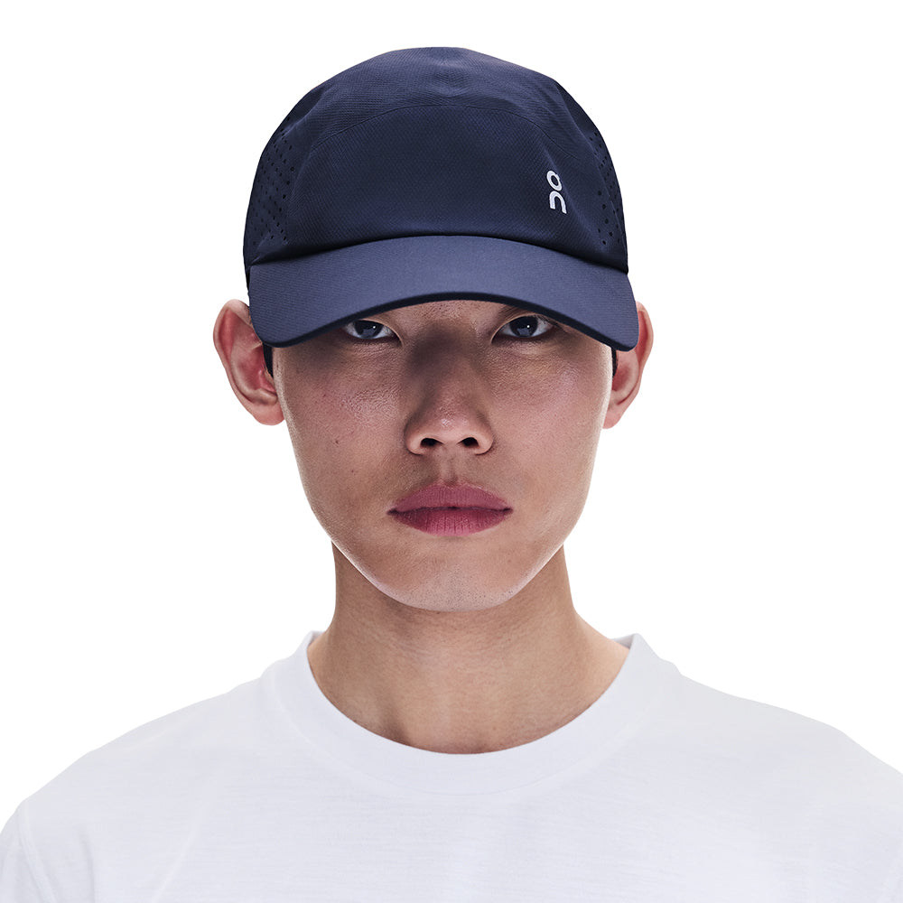 On Running Lightweight Cap Headwear - BlackToe Running#colour_navy
