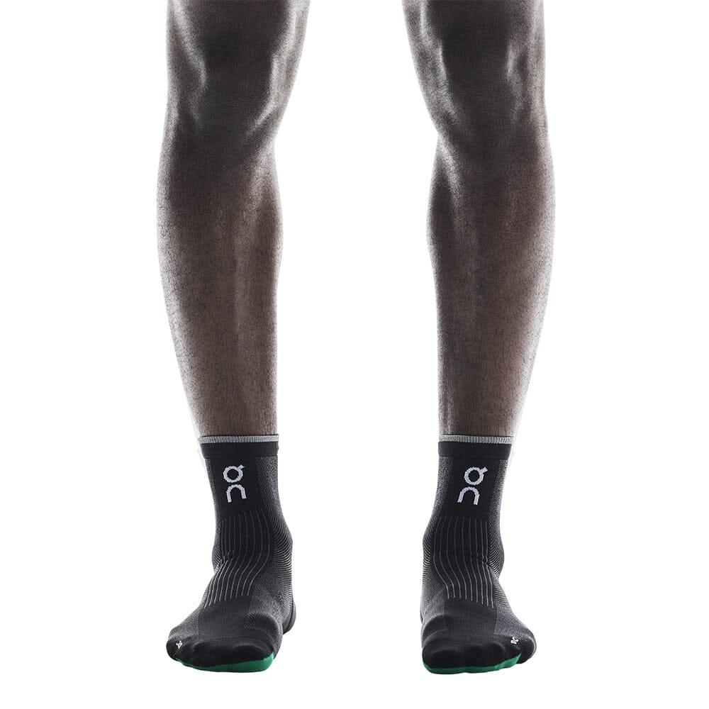 On Elite Run Ultralight Cushion Crew Socks - BlackToe Running