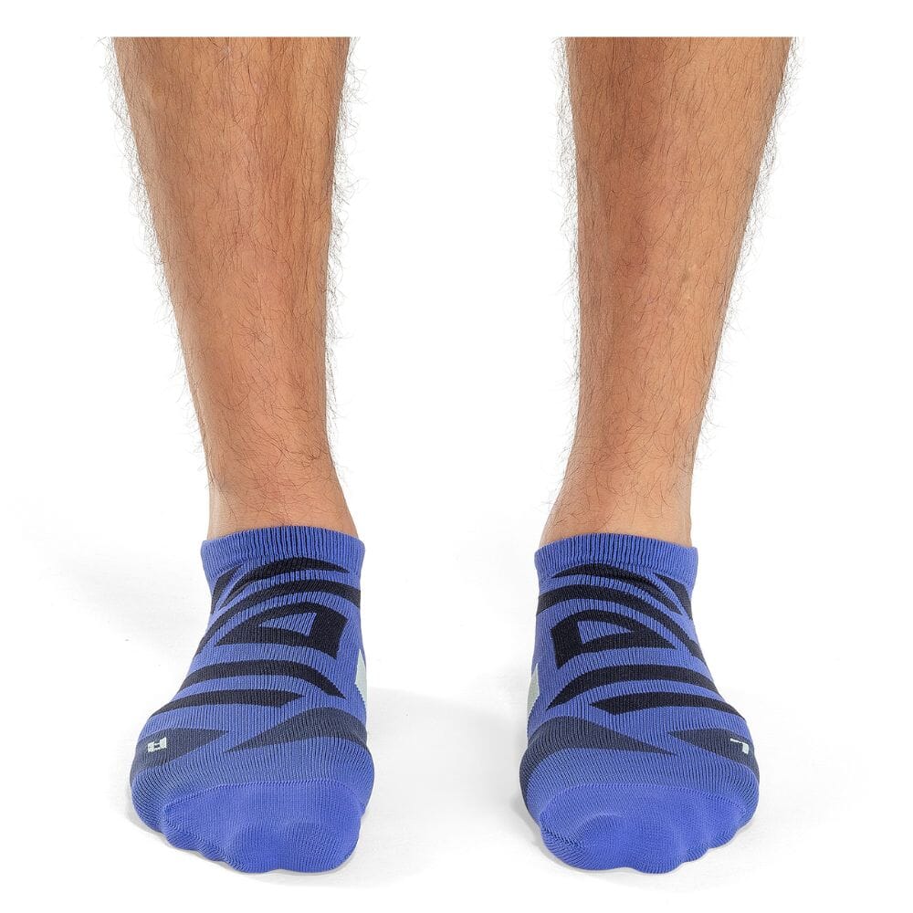 On Men's Performance Ultralight Cushion Tab Socks - BlackToe Running#colour_cobalt-denim