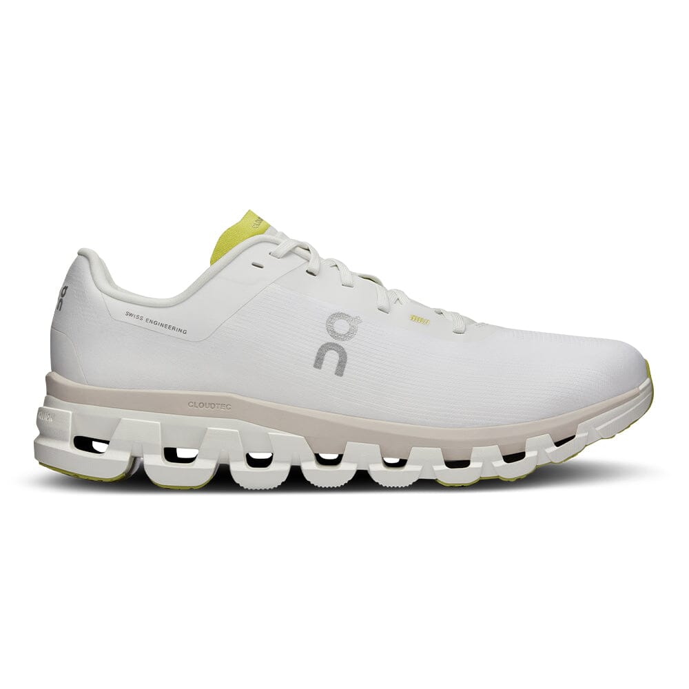 On Women's Cloudflow 4 - BlackToe Running
