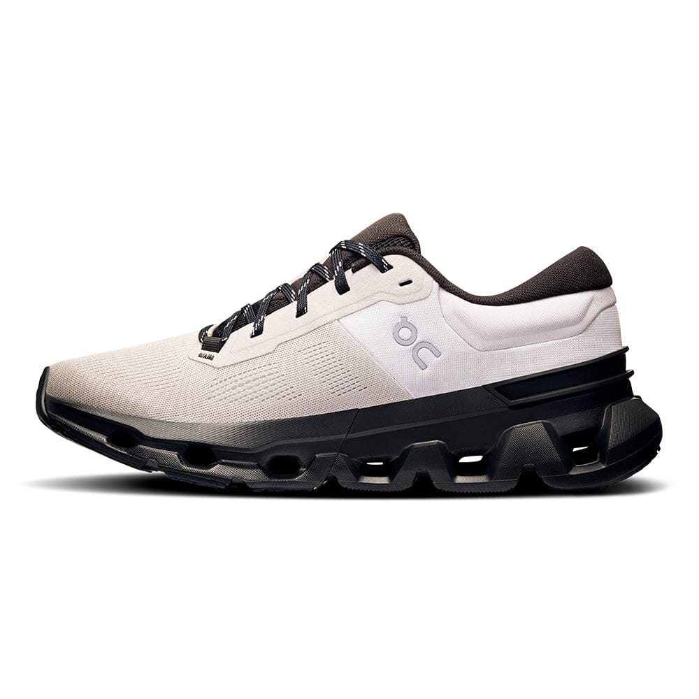 On Men's Cloudflyer 5 - BlackToe Running