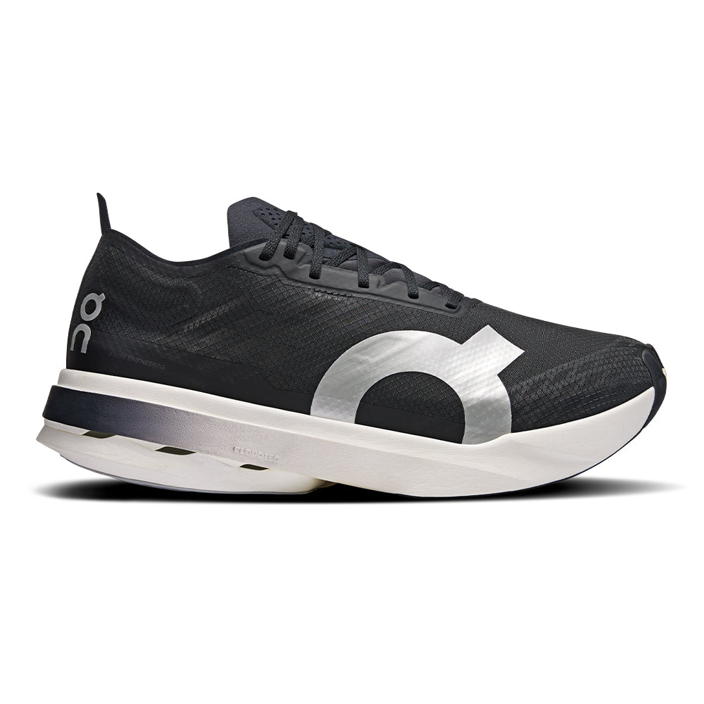 On Men's Cloudboom Strike - BlackToe Running