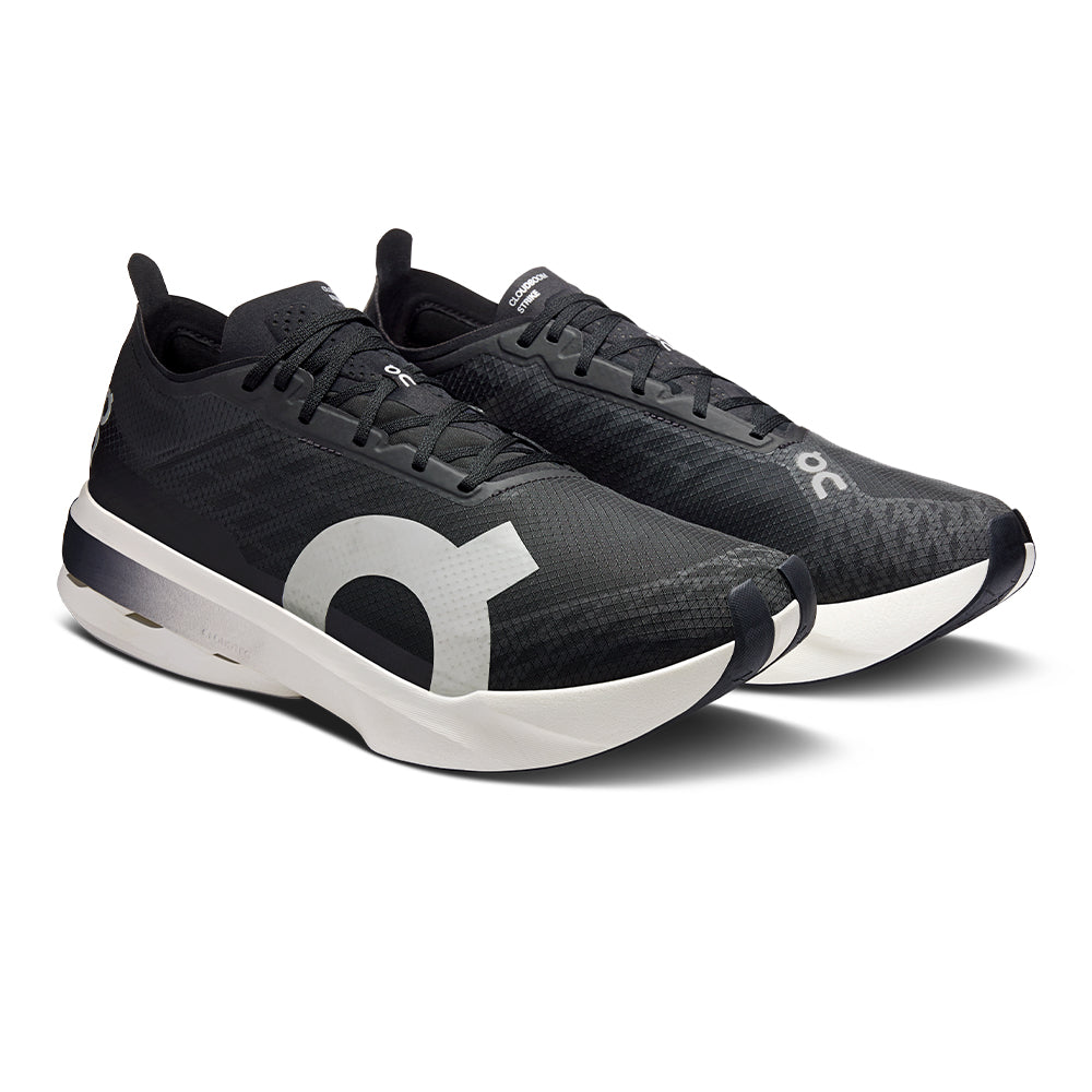 On Men's Cloudboom Strike - BlackToe Running#colour_black-white