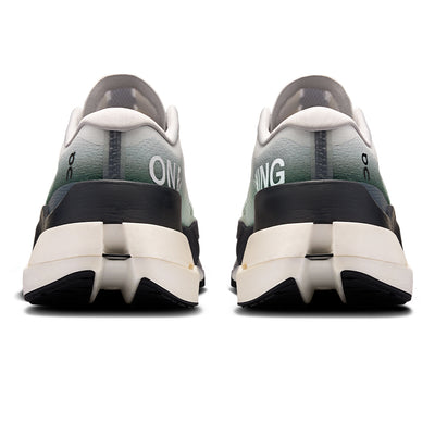 On Men's Cloudboom Max - BlackToe Running#colour_white-black