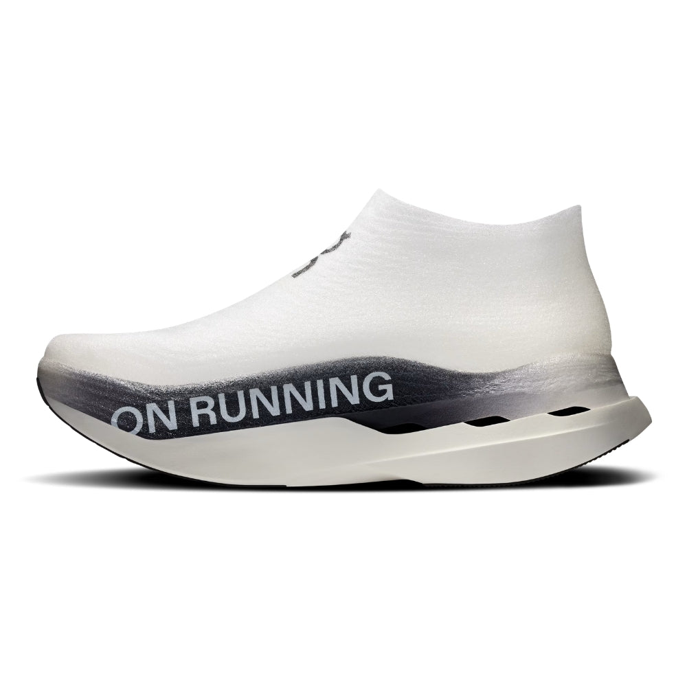 On Cloudboom Strike LS - BlackToe Running