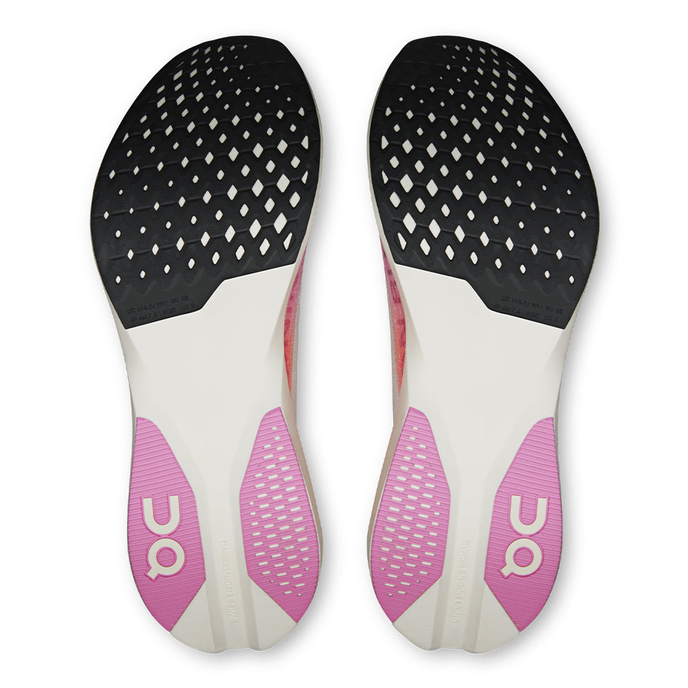 On Cloudboom Strike LS - BlackToe Running#colour_white-raspberry