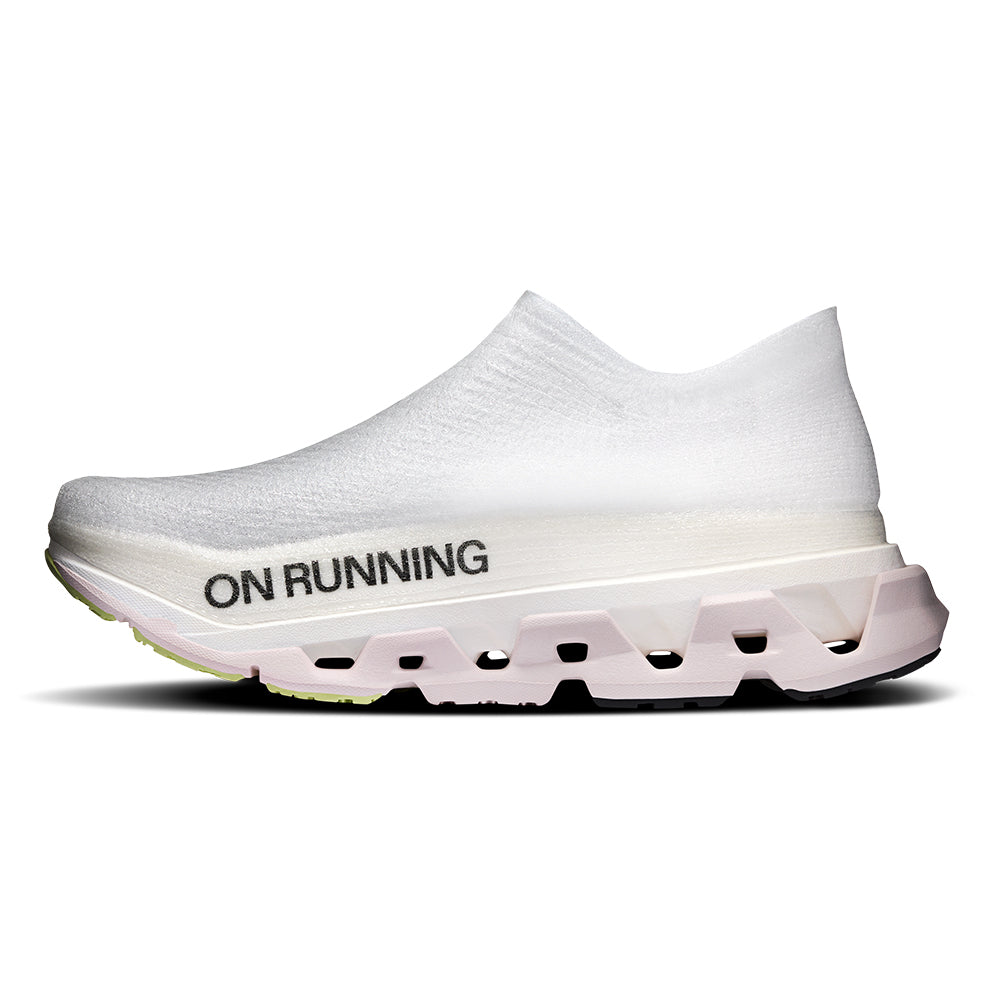 On Cloudmonster 3 Hyper LS - BlackToe Running