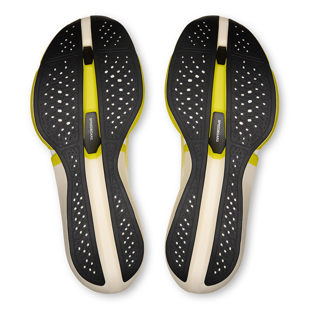 On Cloudboom Strike 2 LS - BlackToe Running