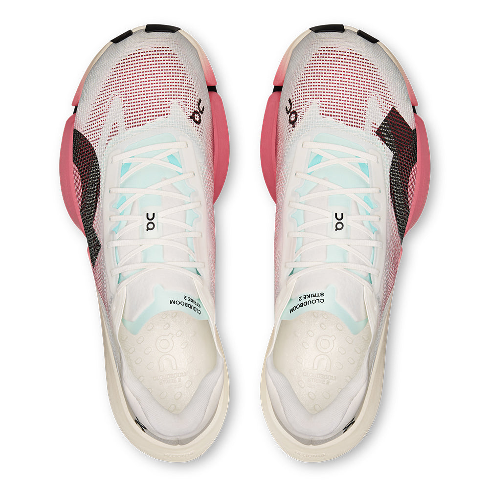 On Cloudboom Strike 2 - BlackToe Running#colour_white-camellia