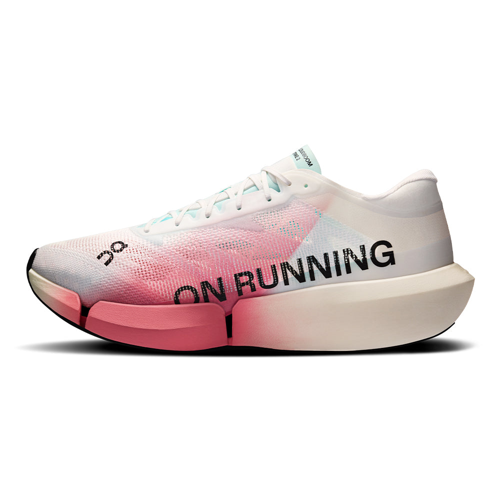 On Cloudboom Strike 2 - BlackToe Running