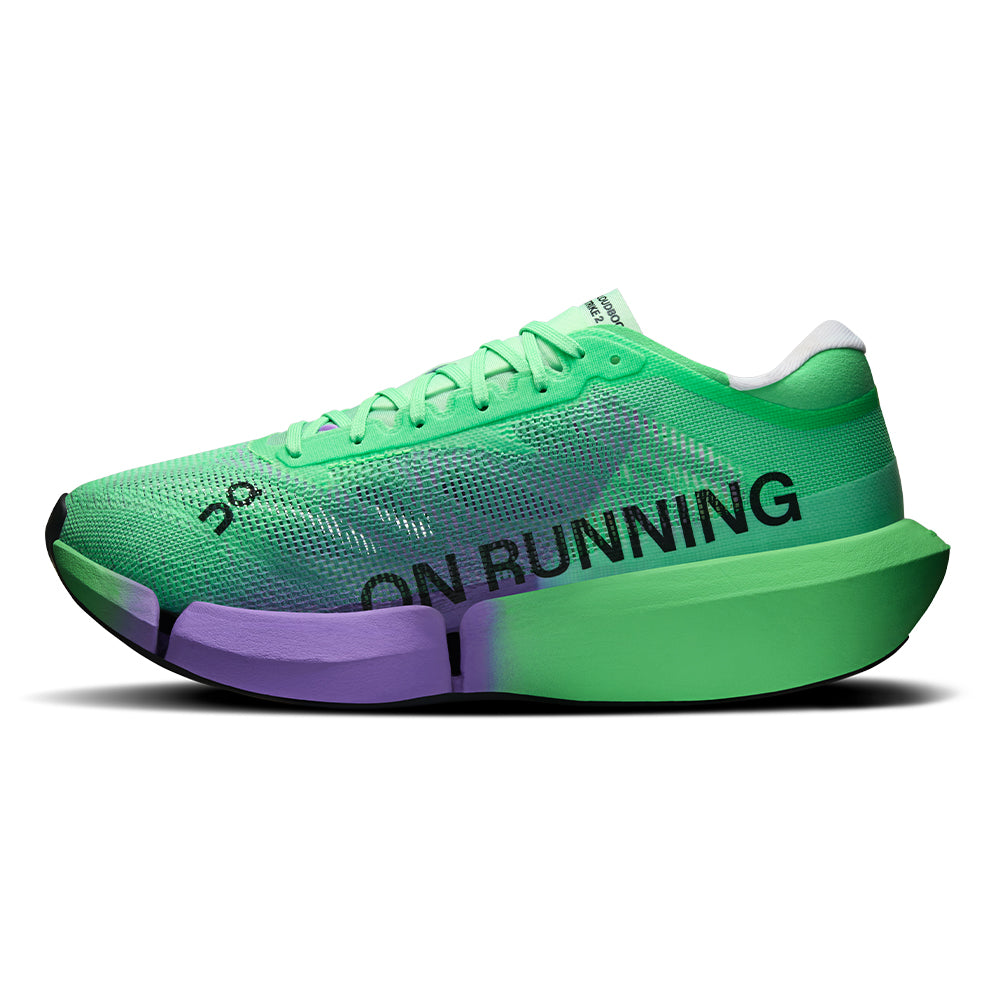 On Cloudboom Strike 2 - BlackToe Running#colour_verdite-aconite