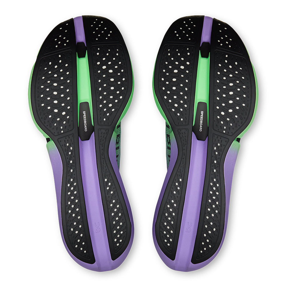 On Cloudboom Strike 2 - BlackToe Running