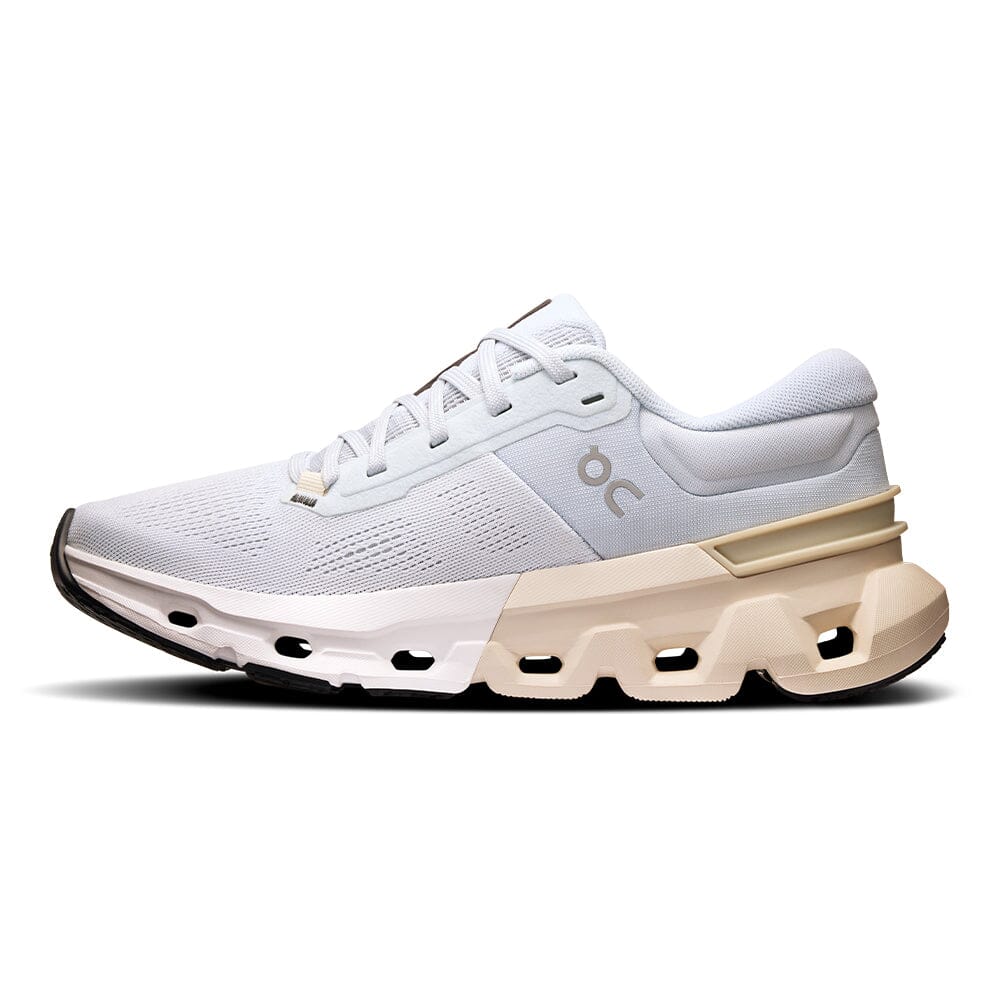 On Women's Cloudflyer 5 – BlackToe Running Inc.