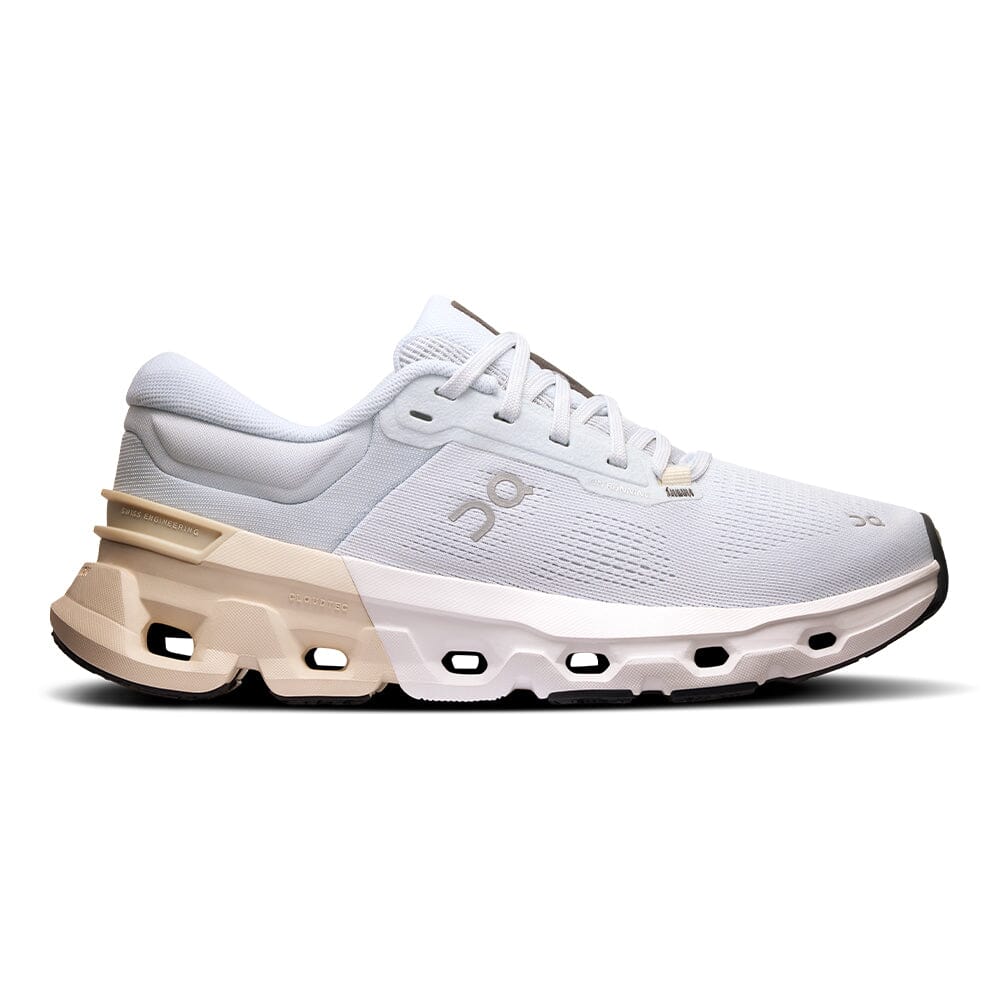 On Women's Cloudflyer 5 - BlackToe Running