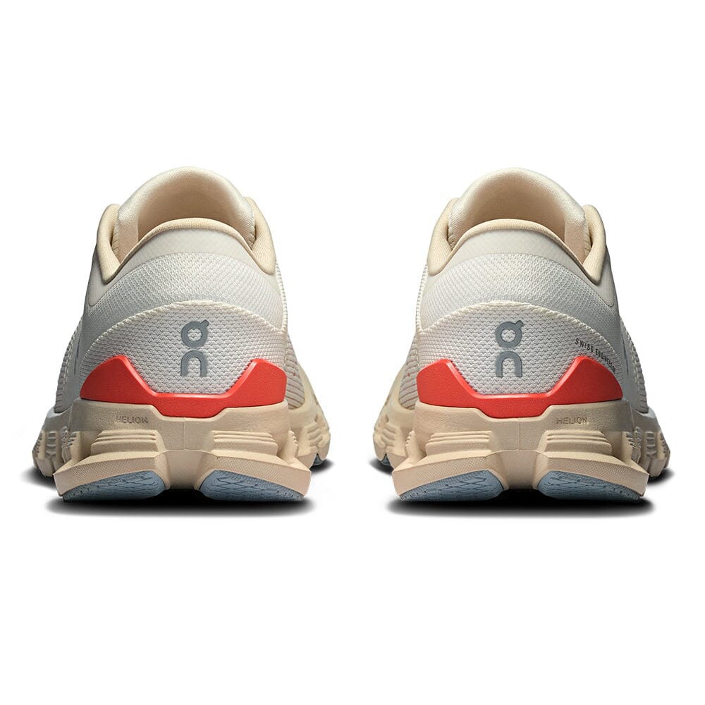 On Women's Cloud X 4 - BlackToe Running#colour_ivory-salmon
