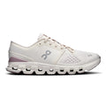 On Women's Cloud X 4 - BlackToe Running#colour_ivory-heron