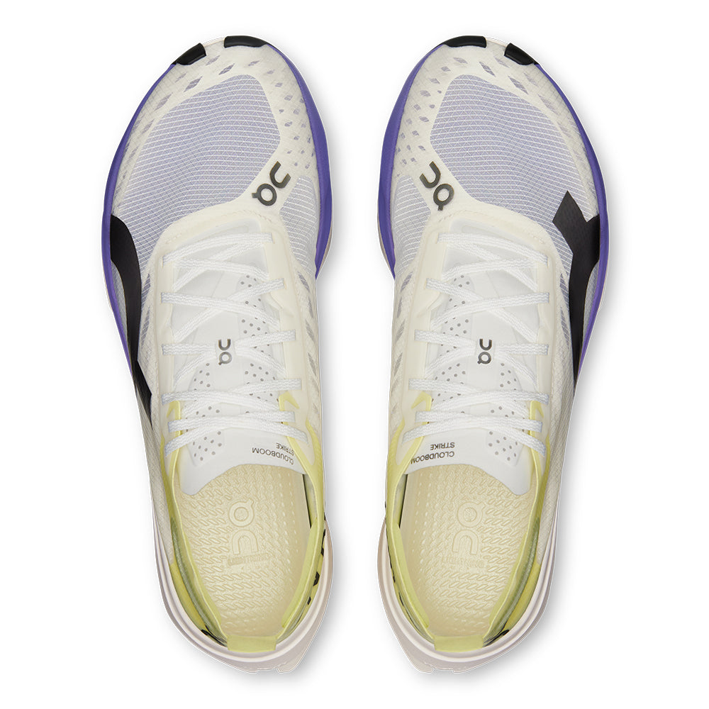 On Women's Cloudboom Strike - BlackToe Running#colour_juniper-limelight