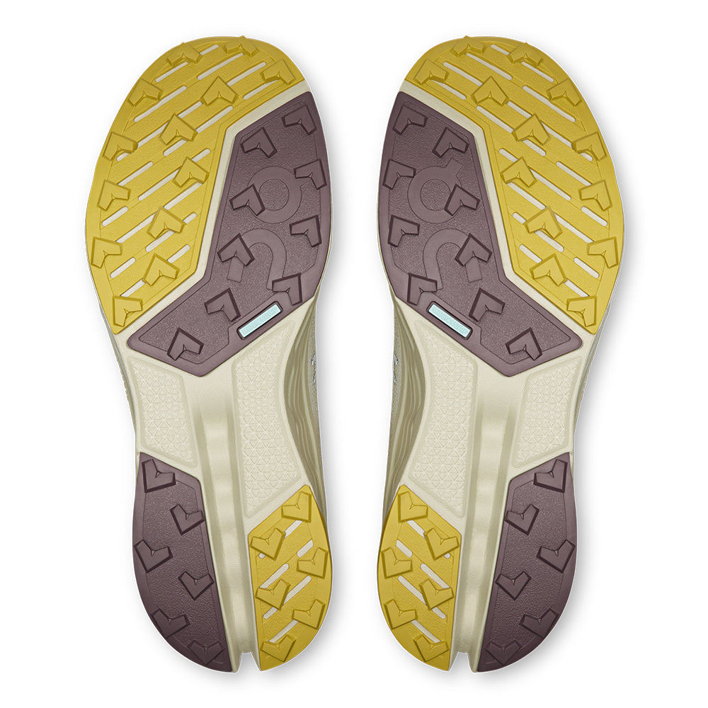 On Women's Cloudsurfer Trail 2 Waterproof - BlackToe Running#colour_ghost-chalk