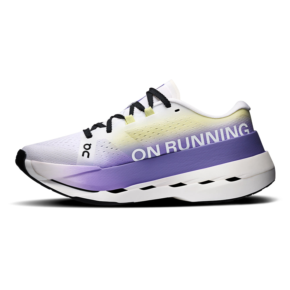 On Women's Cloudboom Max - BlackToe Running#colour_white-juniper