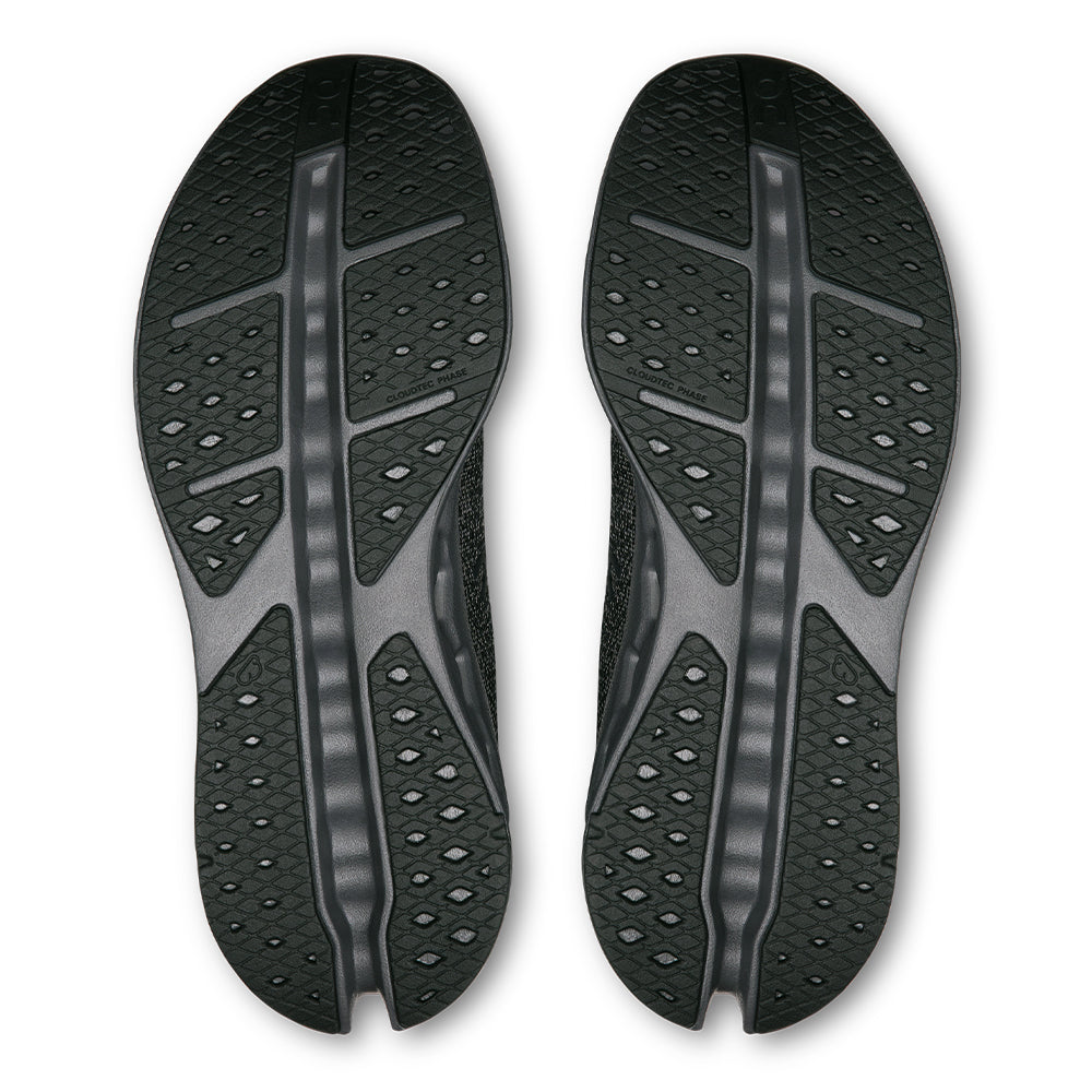 On Women's Cloudsurfer Max - BlackToe Running#colour_black-eclipse