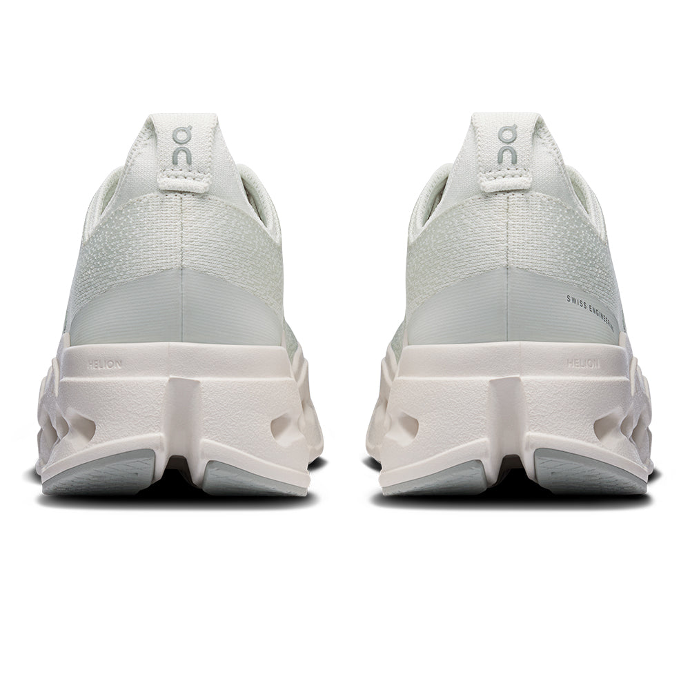 On Women's Cloudsurfer Max - BlackToe Running#colour_iceberg-ivory