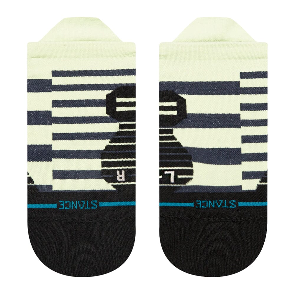 Stance Run Staggered Ultralight Cushion Tab Socks - BlackToe Running